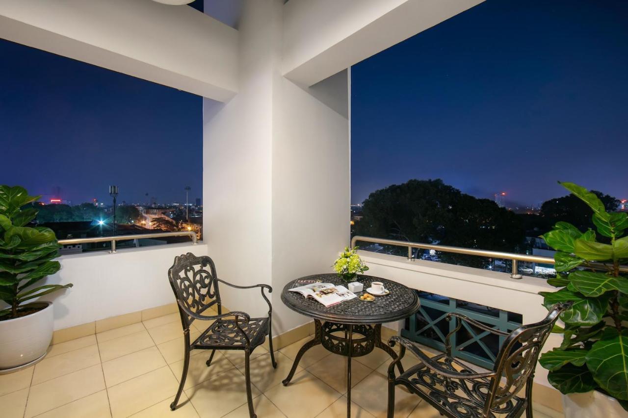 The Tray Hotel Hai Phong Exterior photo