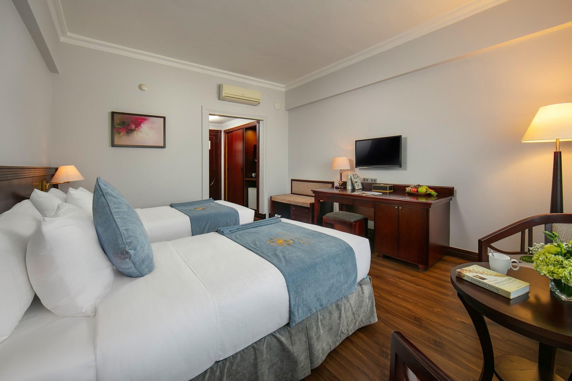 The Tray Hotel Hai Phong Exterior photo